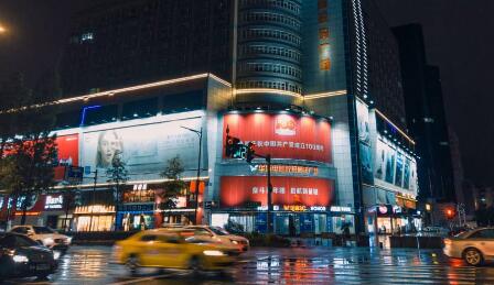 商業(yè)建筑亮化設(shè)計(jì)如何提高消費(fèi)者的購(gòu)買欲？