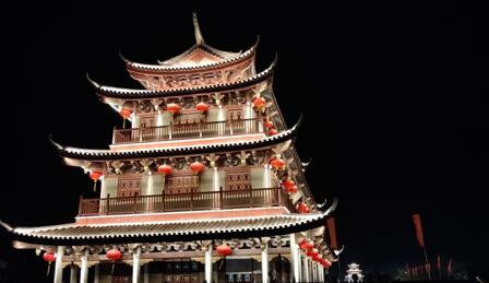 城市景觀亮化工程應(yīng)當(dāng)遵循「以人為本」原則！