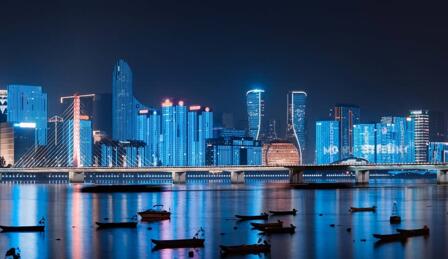 建筑夜景亮化設計賦予建筑不同的光影藝術(shù)魔力！