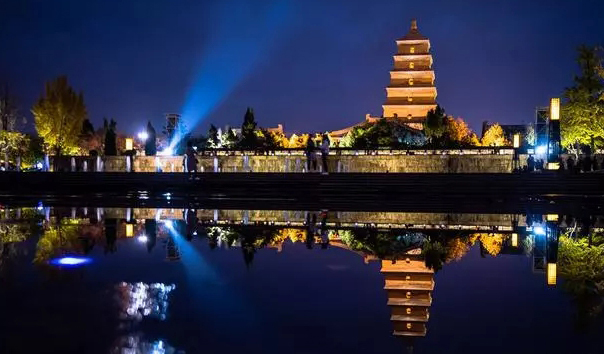 城市亮化工程.jpg 城市亮化工程.jpg