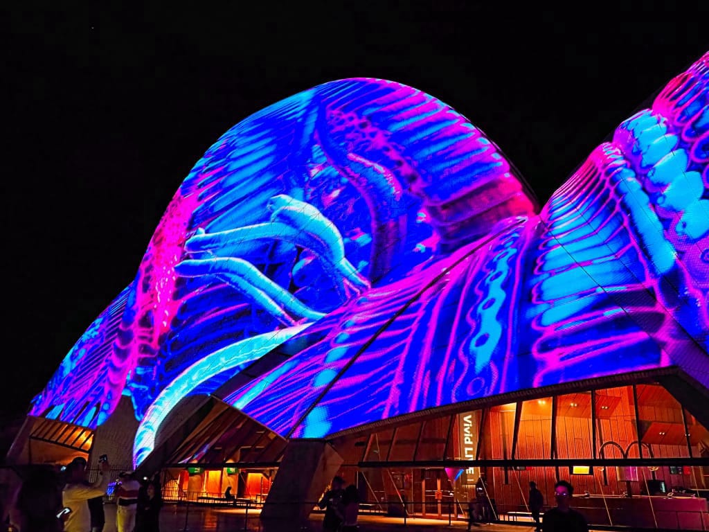 商業(yè)綜合體泛光照明.jpg 商業(yè)綜合體泛光照明.jpg