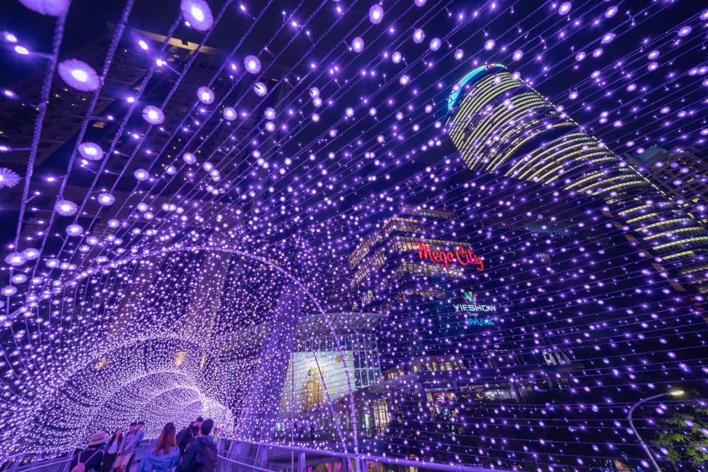 商業(yè)綜合體泛光照明.jpg 商業(yè)綜合體泛光照明.jpg