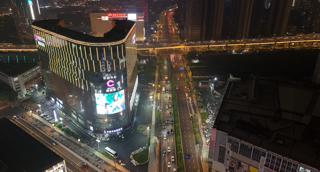 樓體亮化工程1.jpg 樓體亮化工程1.jpg